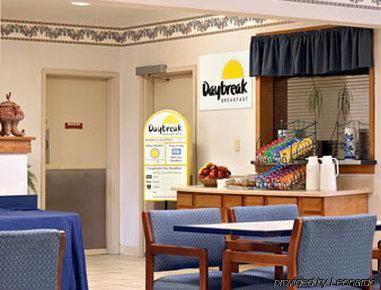 Travelodge Indianapolis Castleton Restaurant foto